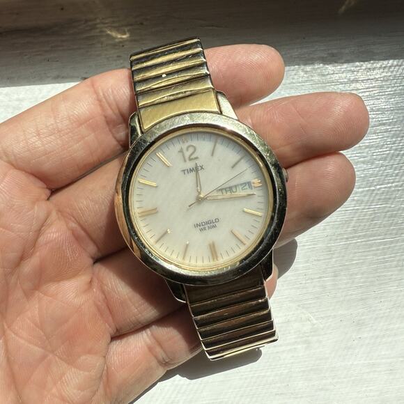 Timex Day Date Indiglo Gold White WR30M Wrist Watch Stretch Band - Picture 1 of 10